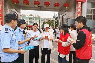 不在线！阿德巴约13投5中得到14分13板3断 末节4投1中仅得2分